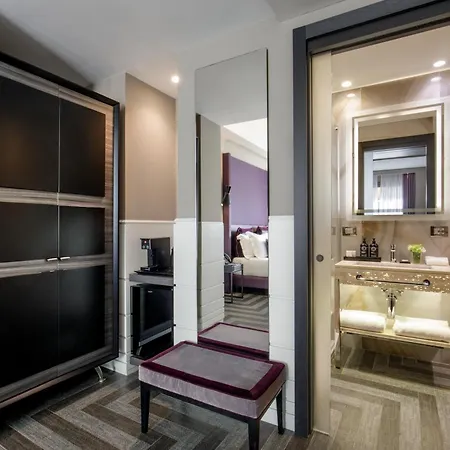 The Tribune, Part Of Jdv By Hyatt 4* Roma